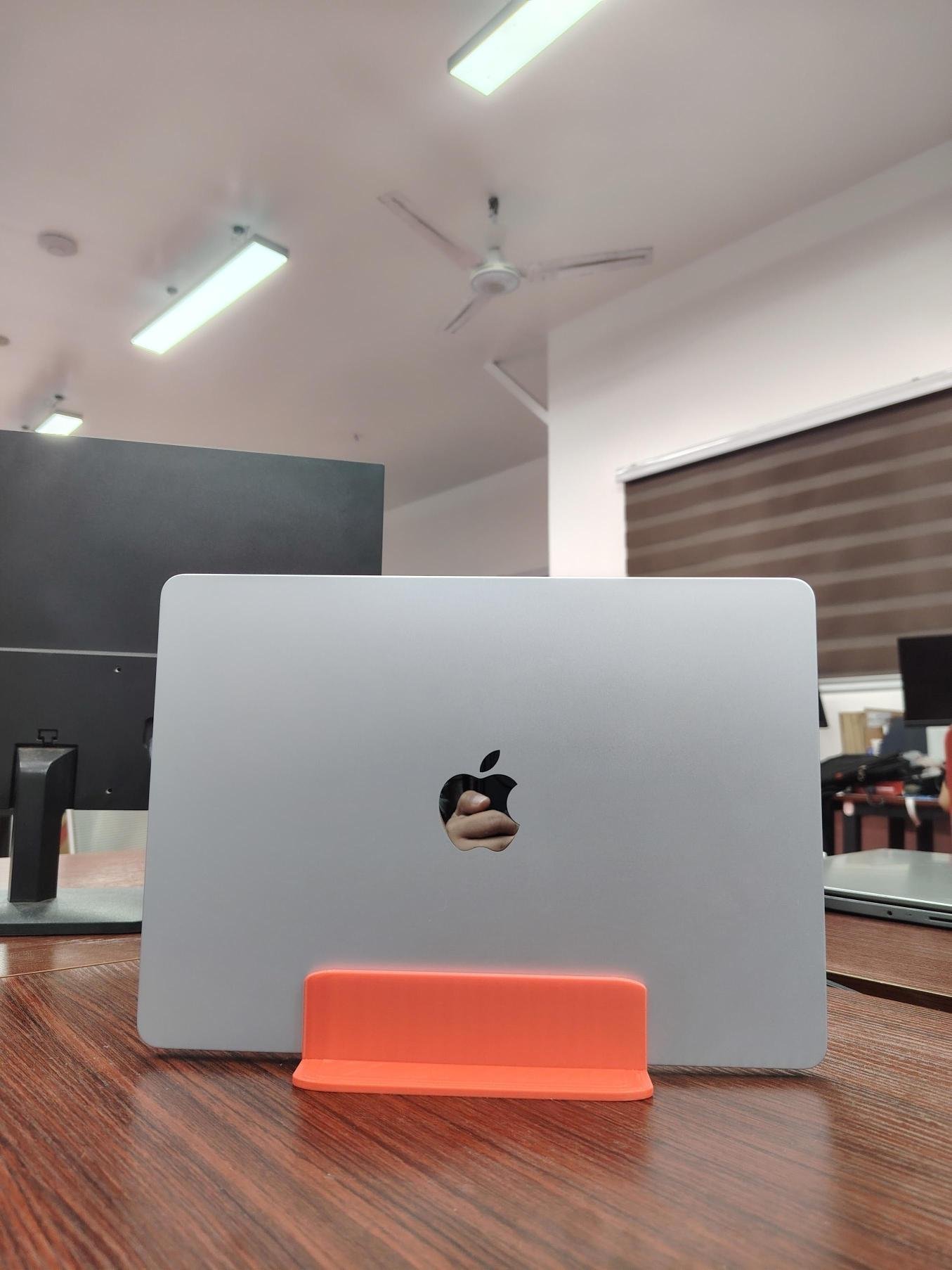 3D Printed Macbook Air Dock - Image 6