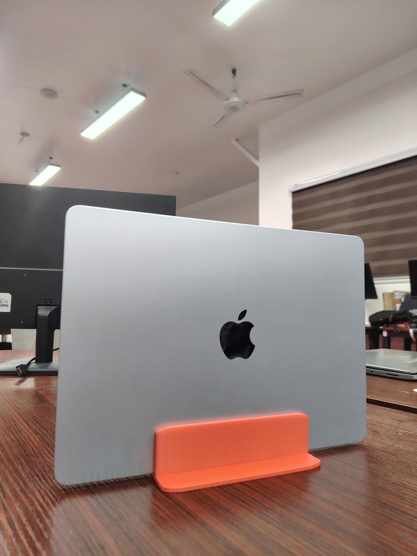 3D Printed Macbook Air Dock