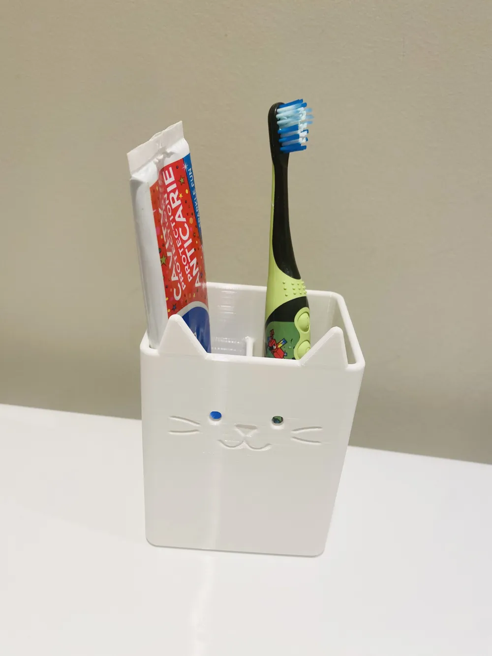 3D Printed Cat Pen Organizer